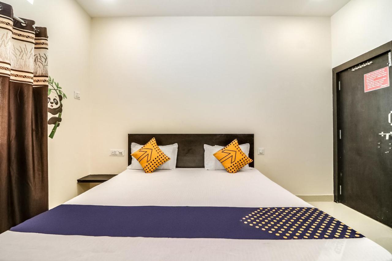 Spot On 62429 Hotel Ashoka Bilāspur Exterior foto